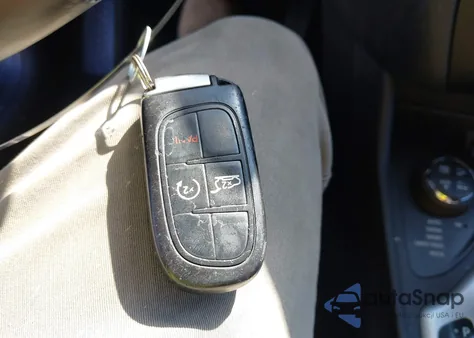 2014 Jeep Cherokee Trailhawk из США, поврежденный, VIN 1C4PJMBS5EW252901